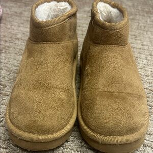 Kids Childrens Place Size 1 Cozy Tan Platform Boots